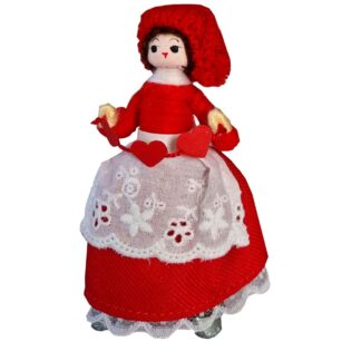 Wife with heart garlands 2024