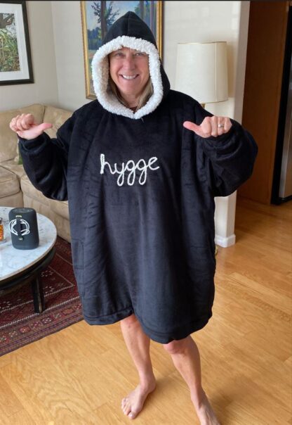 Hygge Wearable Blanket - Image 2